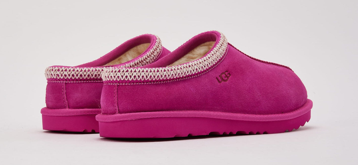 Tasman Love Slides