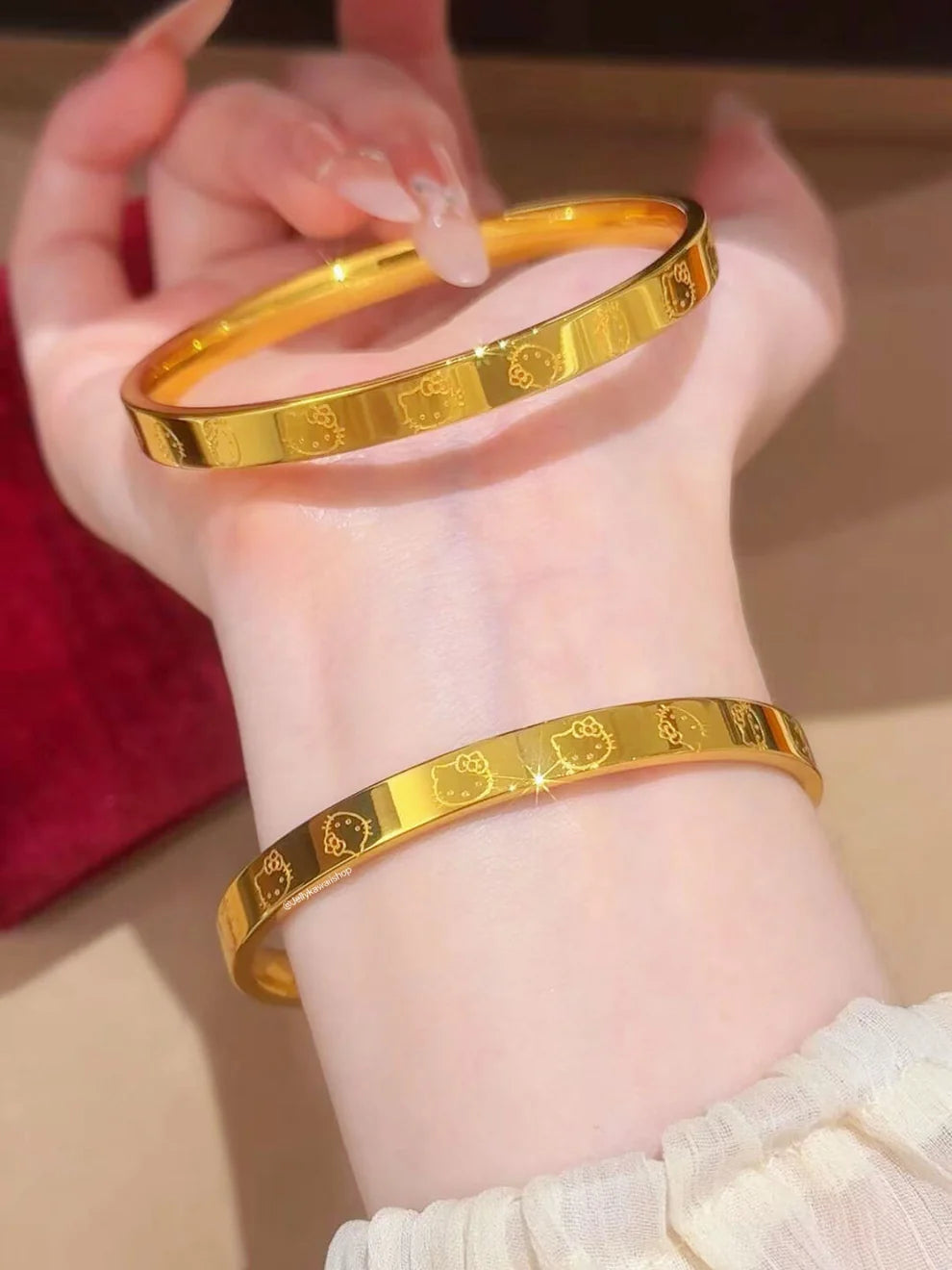 Hello Kitty Gold Color Bracelet