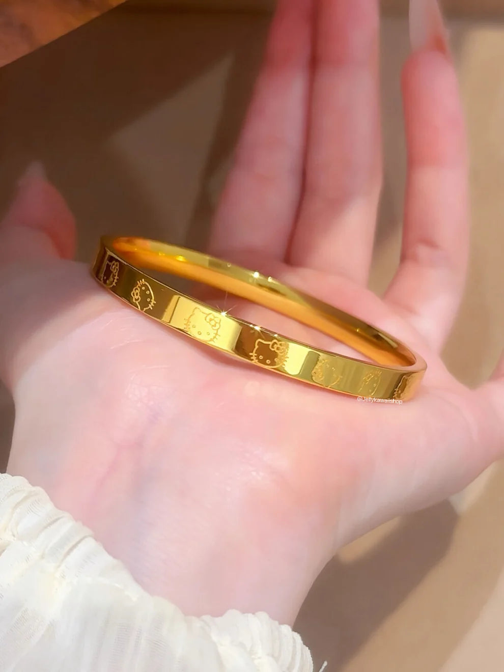 Hello Kitty Gold Color Bracelet